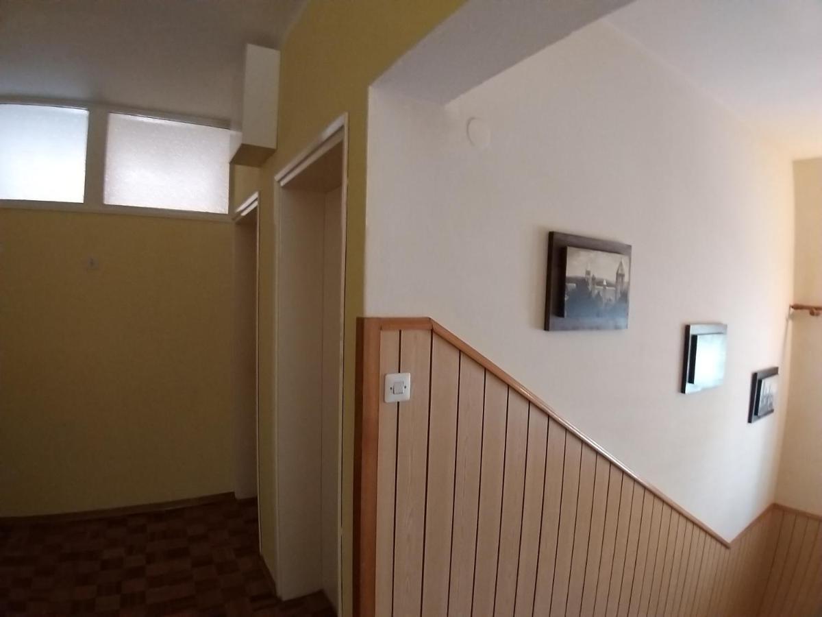 Balen Guest House ราบ ภายนอก รูปภาพ