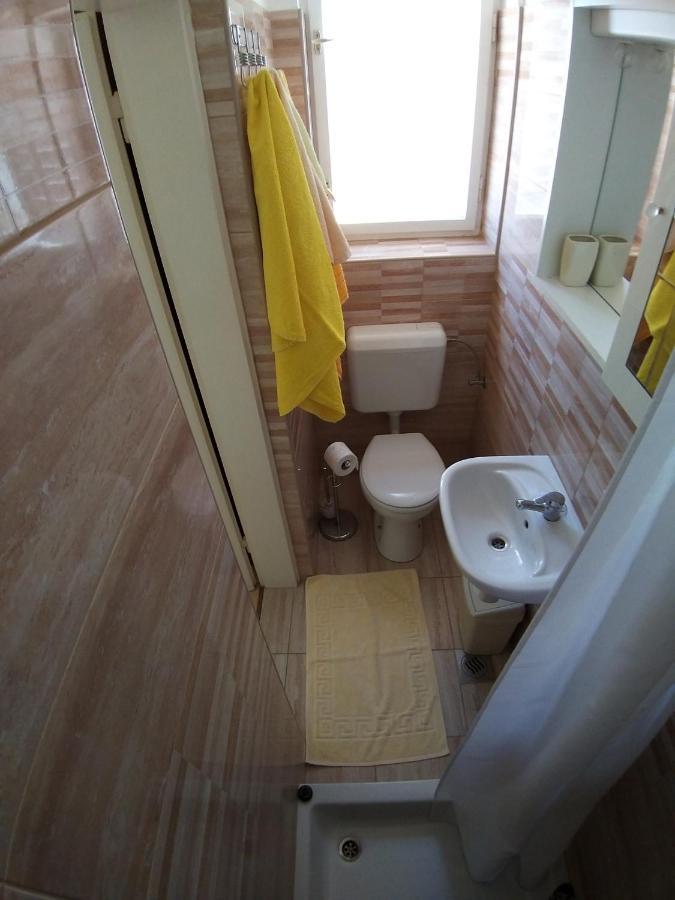 Balen Guest House ราบ ภายนอก รูปภาพ